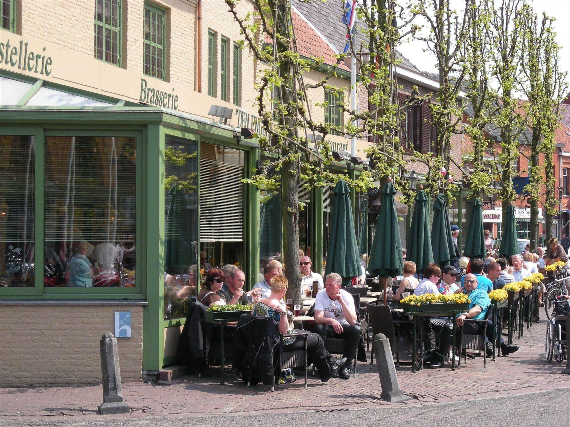 Hotel Brasserie Den Engel Baarle-Nassau Exterior photo